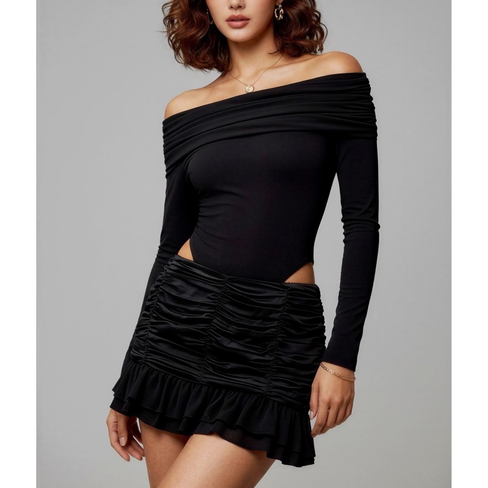 GUIZIO Blume Mini Skirt, Black, Small